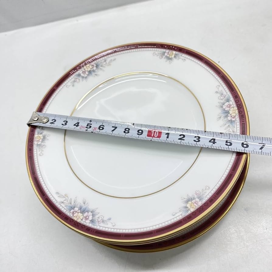 【NOCTILUX 】Noritake 大皿、中皿6枚、ケーキ皿5枚セット NOCTILUX 様専用】Noritake 大皿、中皿6枚、ケーキ皿5枚セット